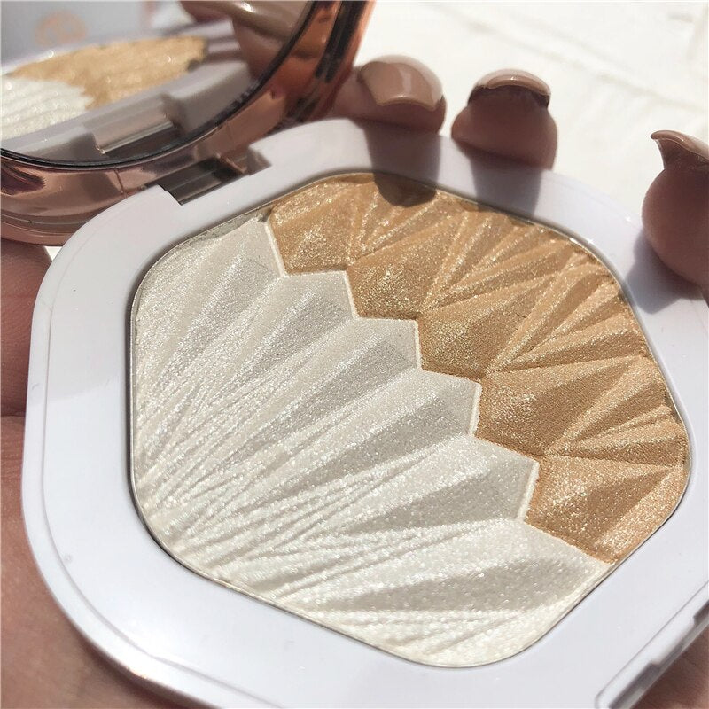 New O Two O Luxury Gold Eyeshadow Palette For Women